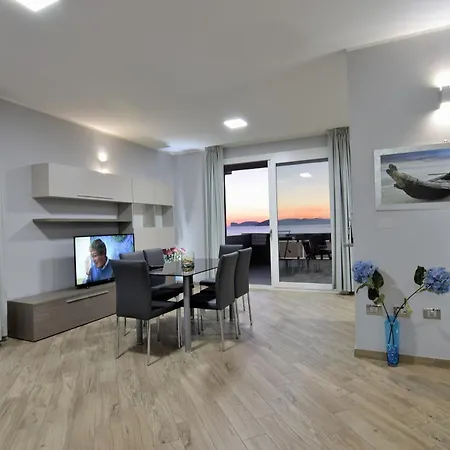 Luxury Garibaldi * Альгеро